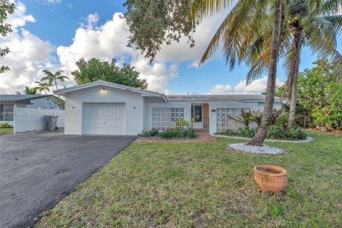Villa ou maison à vendre à Pompano Beach, Floride: 3 chambres, 135.36 m2 № 1976648 - photo 1