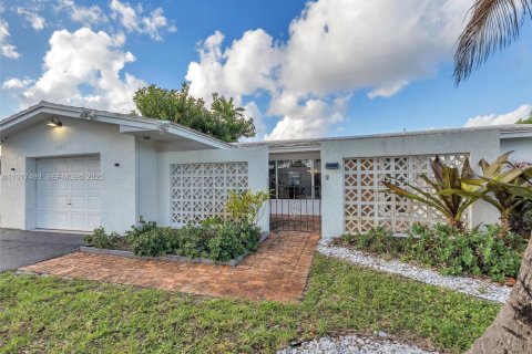 Villa ou maison à vendre à Pompano Beach, Floride: 3 chambres, 135.36 m2 № 1976648 - photo 3