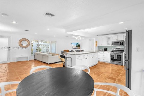 Villa ou maison à vendre à Pompano Beach, Floride: 3 chambres, 135.36 m2 № 1976648 - photo 17