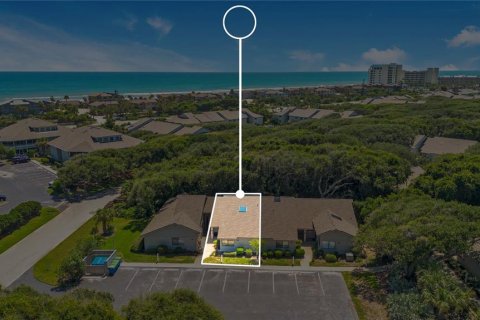 Condo in New Smyrna Beach, Florida, 2 bedrooms № 2258539