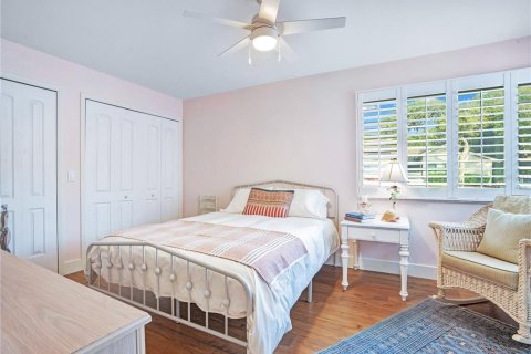 Condo in New Smyrna Beach, Florida, 2 bedrooms № 2258539 - photo 24