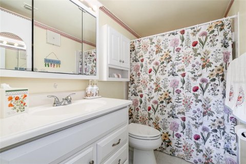 Condo in Titusville, Florida, 2 bedrooms  № 1827242 - photo 13