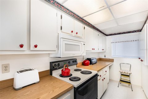 Condo in Titusville, Florida, 2 bedrooms  № 1827242 - photo 6