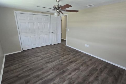 House in Holiday, Florida 3 bedrooms, 148.27 sq.m. № 1903780 - photo 7