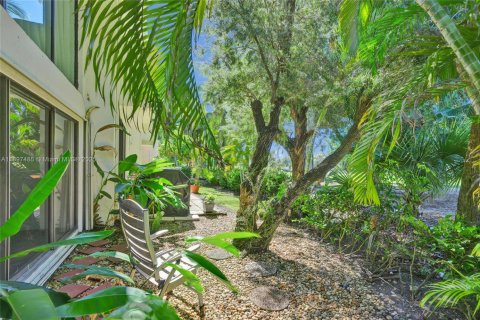 House in Aventura, Florida 1 bedroom, 81.01 sq.m. № 1954161 - photo 28