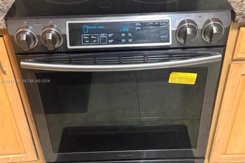 Condo in Dania Beach, Florida, 2 bedrooms  № 2031751 - photo 4