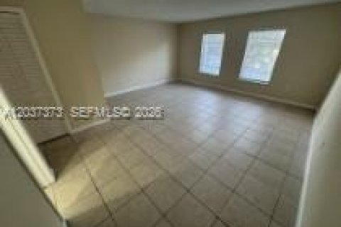 Appartement à louer à Sunrise, Floride: 2 chambres, 132.39 m2 № 2087521 - photo 6