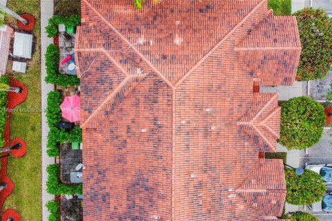 Adosado en venta en Tamarac, Florida, 3 dormitorios, 123.75 m2 № 2035310 - foto 28