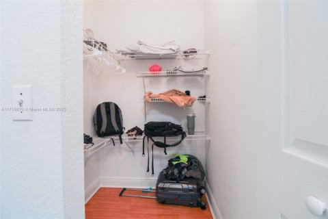 Adosado en venta en Tamarac, Florida, 3 dormitorios, 123.75 m2 № 2035310 - foto 26