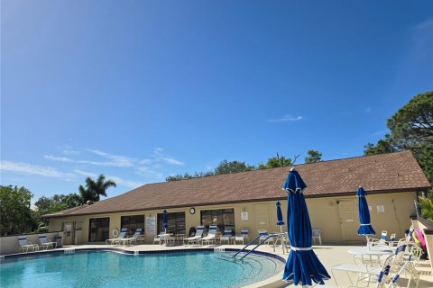 Villa ou maison à vendre à Bradenton, Floride: 2 chambres, 96.99 m2 № 1318211 - photo 18