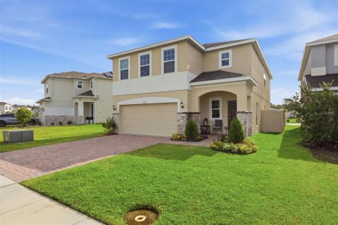 Villa ou maison à vendre à Kissimmee, Floride: 4 chambres, 200.2 m2 № 2294492 - photo 10
