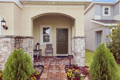 Villa ou maison à vendre à Kissimmee, Floride: 4 chambres, 200.2 m2 № 2294492 - photo 11