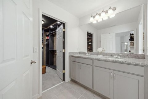 Villa ou maison à vendre à Kissimmee, Floride: 4 chambres, 200.2 m2 № 2294492 - photo 27