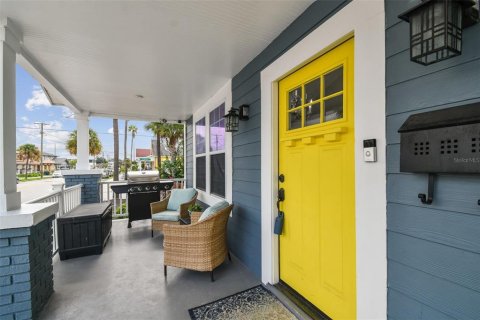 Casa en venta en Tampa, Florida, 3 dormitorios, 193.05 m2 № 1648742 - foto 3