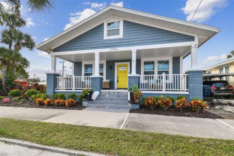 Casa en venta en Tampa, Florida, 3 dormitorios, 193.05 m2 № 1648742 - foto 1
