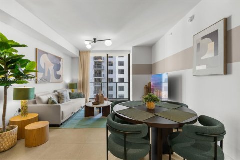 Condo in Miami, Florida, 1 bedroom  № 2026283 - photo 3