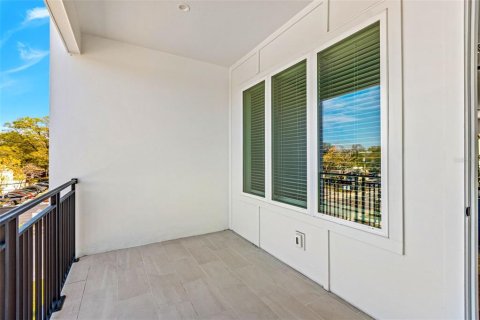 Townhouse in Tampa, Florida 3 bedrooms, 210.33 sq.m. № 1755530 - photo 25
