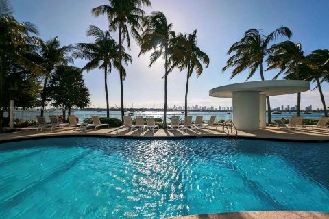 Condominio en venta en Miami Beach, Florida, 2 dormitorios, 117.24 m2 № 1726642 - foto 21