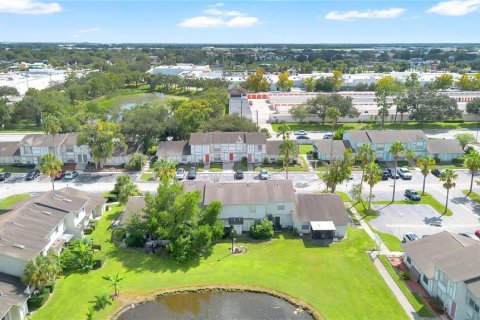 Touwnhouse à louer à Kissimmee, Floride: 2 chambres, 92.16 m2 № 2384116 - photo 22