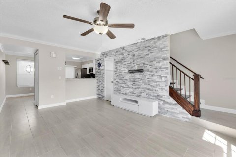 Touwnhouse à louer à Kissimmee, Floride: 2 chambres, 92.16 m2 № 2384116 - photo 4