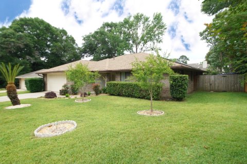 House in Niceville, Florida 3 bedrooms, 164.72 sq.m. № 562168 - photo 1