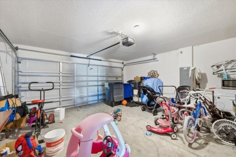 Купить виллу или дом в Брейдентон, Флорида 8 комнат, 227.33м2, № 2149307 - фото 24