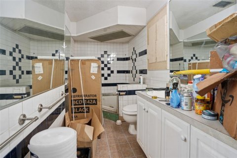 House in Lutz, Florida 4 bedrooms, 211.82 sq.m. № 2209512 - photo 9