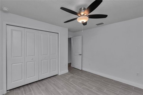 Villa ou maison à vendre à Ocala, Floride: 4 chambres, 194.17 m2 № 2385939 - photo 15