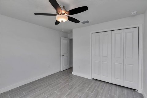 Villa ou maison à vendre à Ocala, Floride: 4 chambres, 194.17 m2 № 2385939 - photo 12