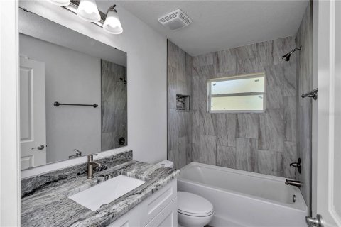 Villa ou maison à vendre à Ocala, Floride: 4 chambres, 194.17 m2 № 2385939 - photo 13