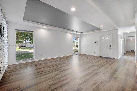 Villa ou maison à vendre à Tamarac, Floride: 3 chambres, 154.59 m2 № 1845620 - photo 7