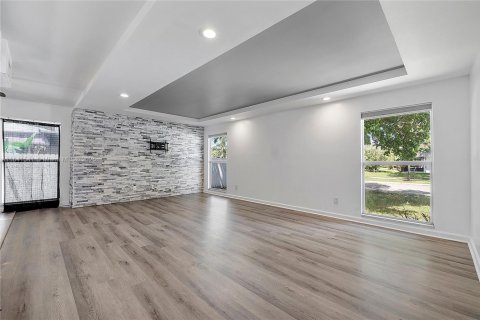 Villa ou maison à vendre à Tamarac, Floride: 3 chambres, 154.59 m2 № 1845620 - photo 6
