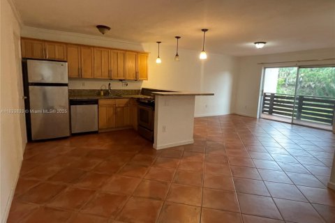 Condominio en alquiler en Miami, Florida, 2 dormitorios, 88.72 m2 № 1935346 - foto 2