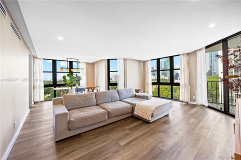 Copropriété à vendre à Miami, Floride: 2 chambres, 145.58 m2 № 1986944 - photo 2