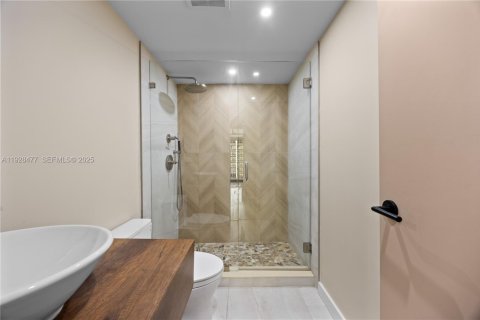 Copropriété à vendre à Miami, Floride: 2 chambres, 145.58 m2 № 1986944 - photo 28