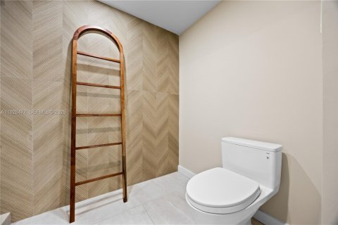 Copropriété à vendre à Miami, Floride: 2 chambres, 145.58 m2 № 1986944 - photo 23