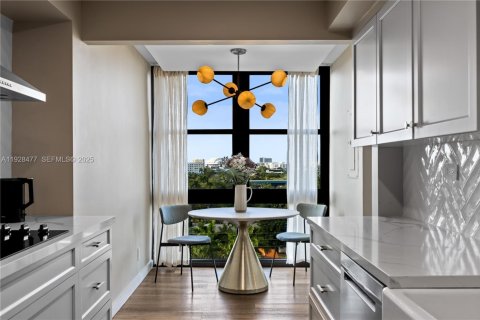 Copropriété à vendre à Miami, Floride: 2 chambres, 145.58 m2 № 1986944 - photo 1