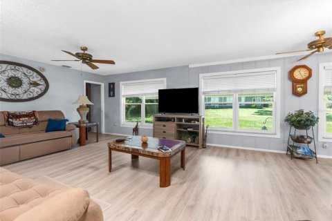 Villa ou maison à vendre à Spring Hill, Floride: 2 chambres, 135.82 m2 № 1899809 - photo 7