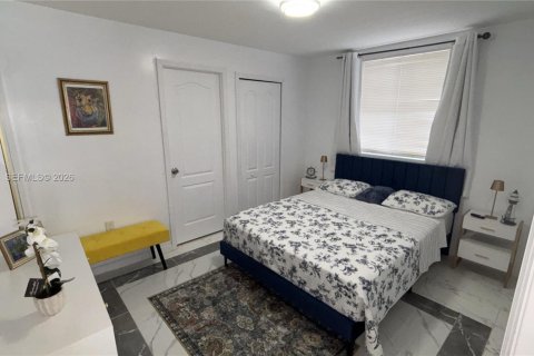 Apartment in Miami, Florida 3 bedrooms, 92.9 sq.m. № 2087839 - photo 16