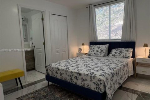 Apartment in Miami, Florida 3 bedrooms, 92.9 sq.m. № 2087839 - photo 14