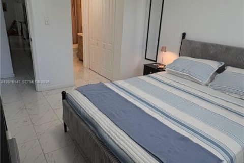 Apartment in Miami, Florida 3 bedrooms, 92.9 sq.m. № 2087839 - photo 18