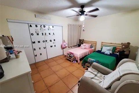 Adosado en venta en Miami, Florida, 3 dormitorios, 128.02 m2 № 1986439 - foto 9