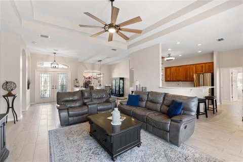 House in Bradenton, Florida 4 bedrooms, 228.82 sq.m. № 1732284 - photo 7