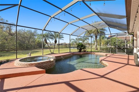 House in Bradenton, Florida 4 bedrooms, 228.82 sq.m. № 1732284 - photo 25