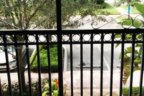Condo in Sunrise, Florida, 2 bedrooms  № 1710112 - photo 23
