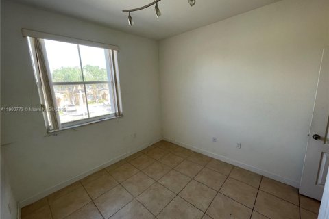 Copropriété à vendre à Homestead, Floride: 3 chambres, 109.81 m2 № 2059771 - photo 11