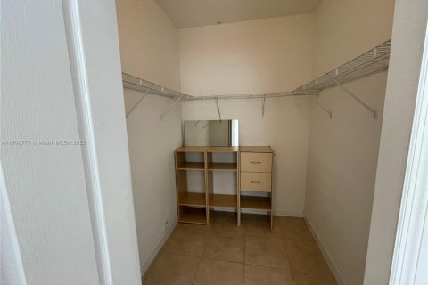 Copropriété à vendre à Homestead, Floride: 3 chambres, 109.81 m2 № 2059771 - photo 12