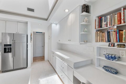 Купить кондоминиум в Юпитер, Флорида 6 комнат, 209.87м2, № 2179803 - фото 16