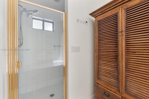 Купить кондоминиум в Юпитер, Флорида 6 комнат, 209.87м2, № 2179803 - фото 24