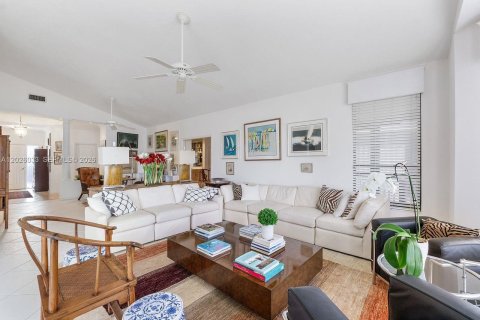 Купить кондоминиум в Юпитер, Флорида 6 комнат, 209.87м2, № 2179803 - фото 11